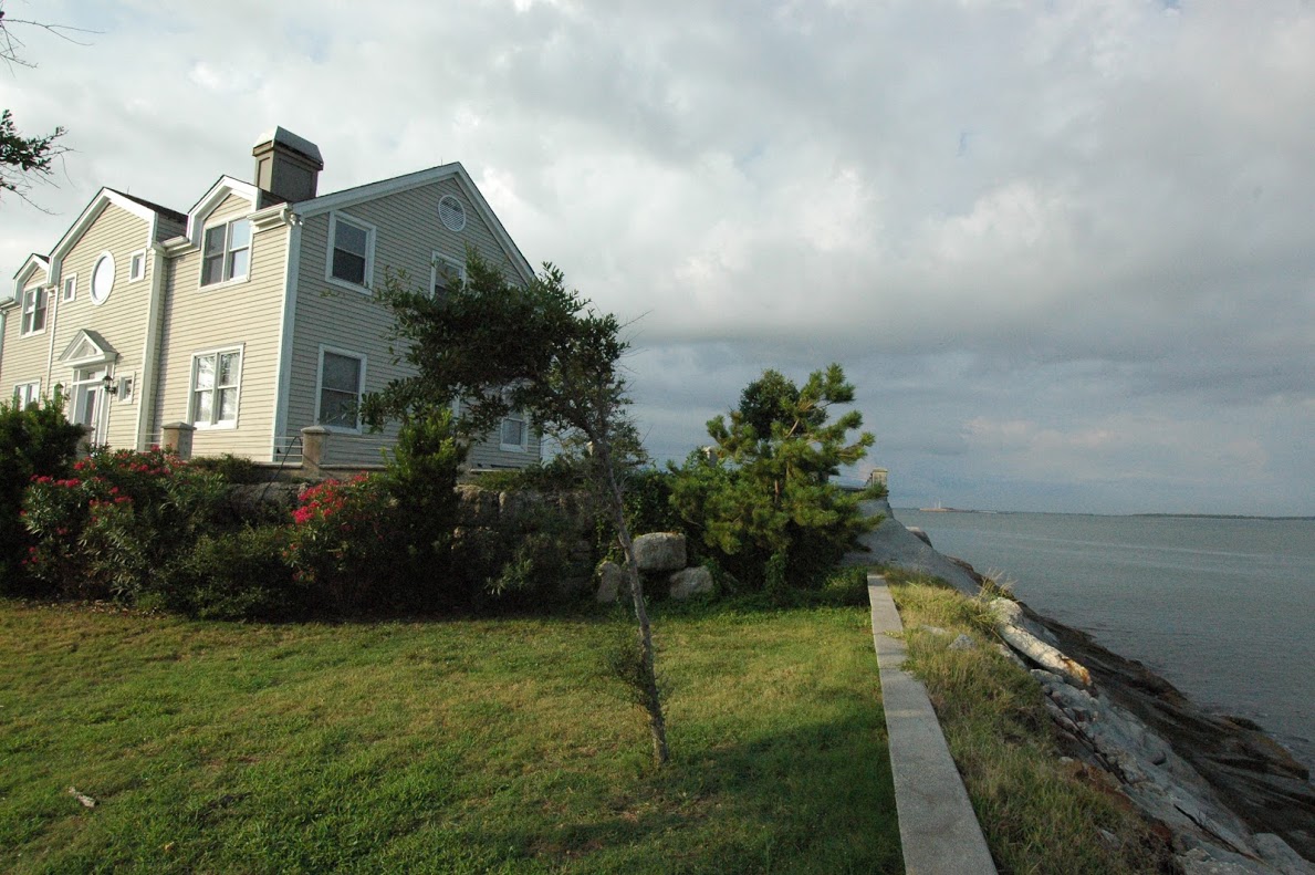 ann-hagerty-point-house-1
